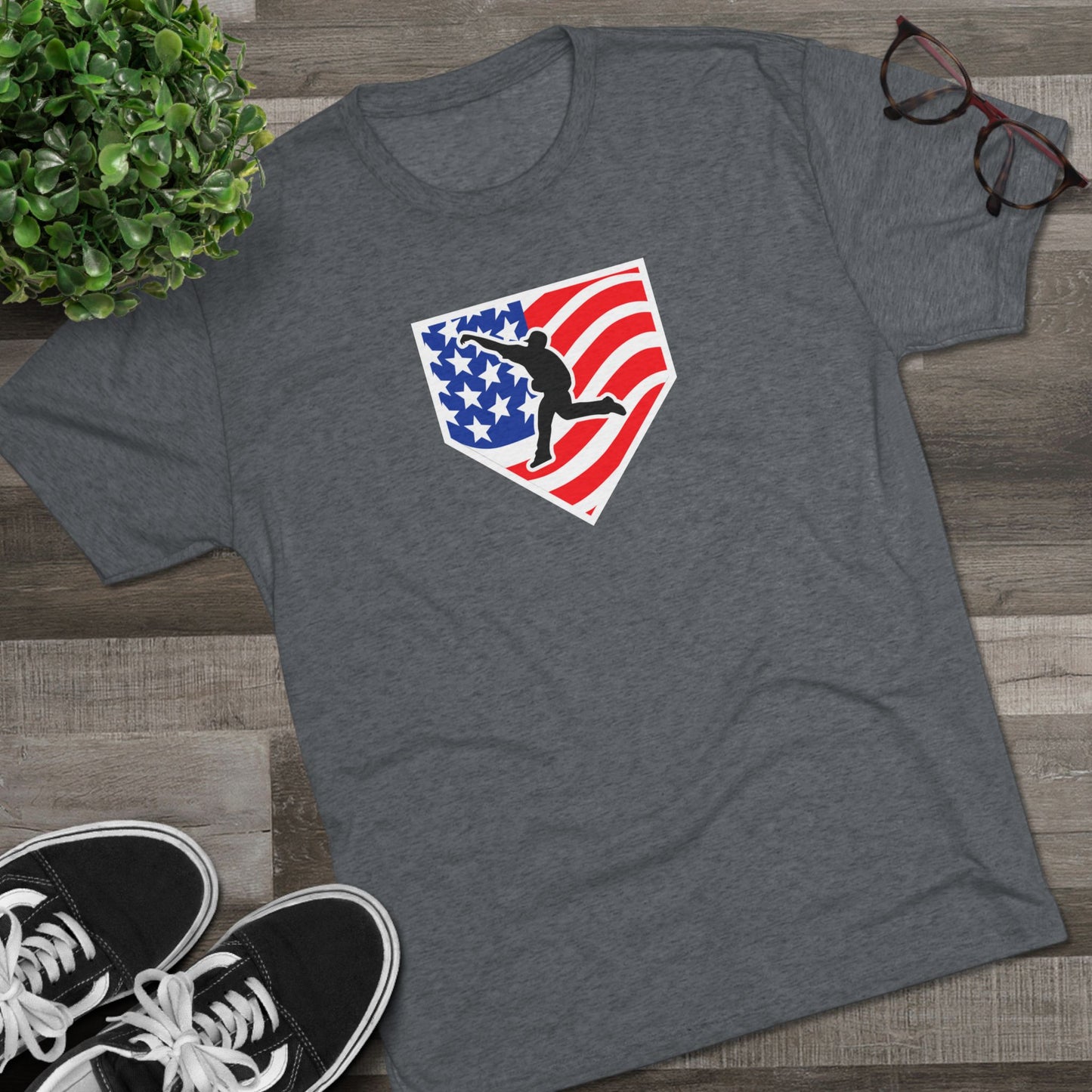 Logo | American Flag Graphic Tee